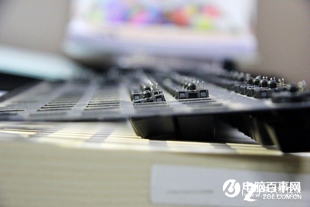 机械键盘怎么加灯 DIY机械键盘爆改加灯终极教程