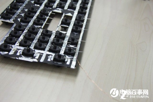 机械键盘怎么加灯 DIY机械键盘爆改加灯终极教程