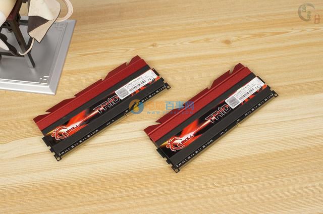 内存频率相同 DDR3与DDR4性能差距有多大